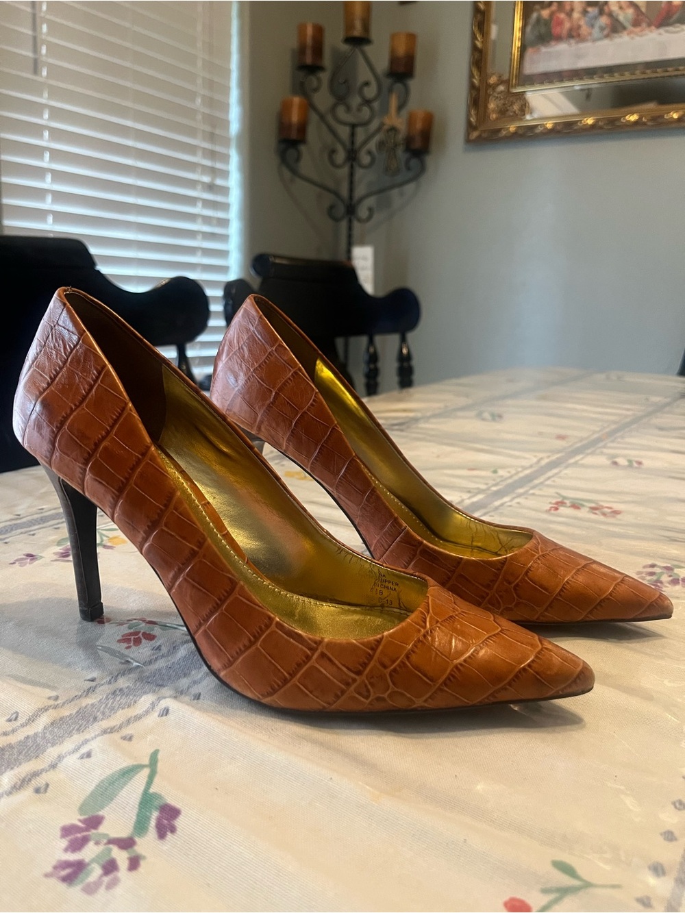 Lauren Ralph Lauren Women's Pointed Toe Croc-Embossed Leather Pumps in Brown